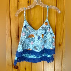 🌻 Anthropologie floral top | size S | lace hem 🌻